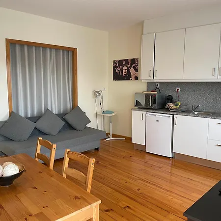 Cedofeita Back Garden * פורטו