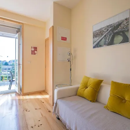 Cedofeita Back Garden * פורטו