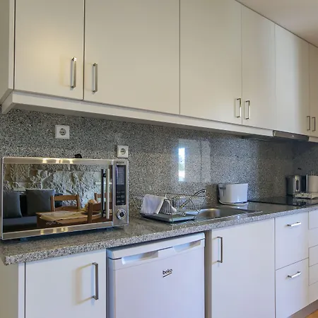 Cedofeita Back Garden