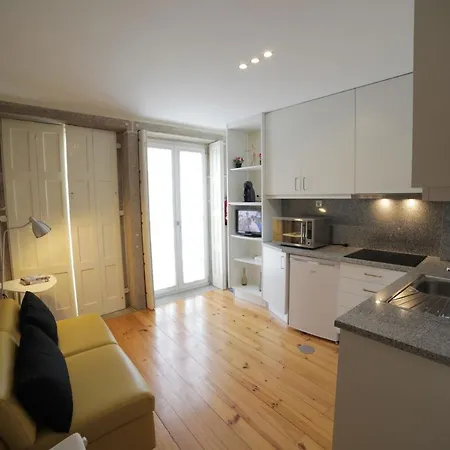 Cedofeita Back Garden