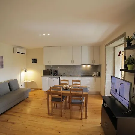 Cedofeita Back Garden アパート *