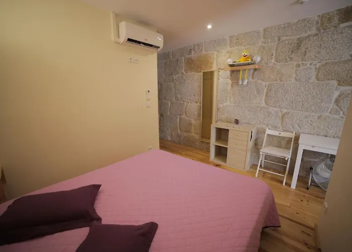 Cedofeita Back Garden Apartman *