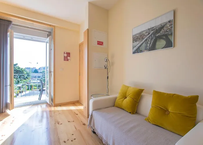 Cedofeita Back Garden * Porto