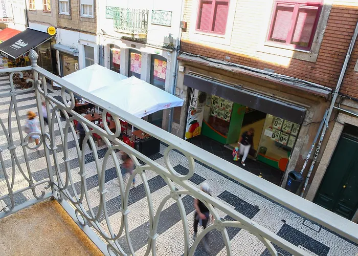Cedofeita Back Garden Apartment Porto