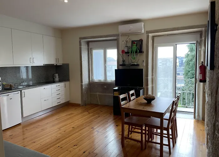 Apartman Cedofeita Back Garden