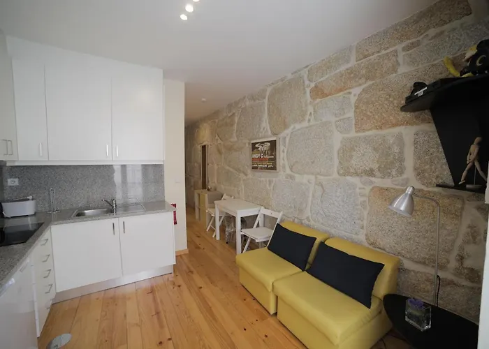 Апартаменты Cedofeita Back Garden *