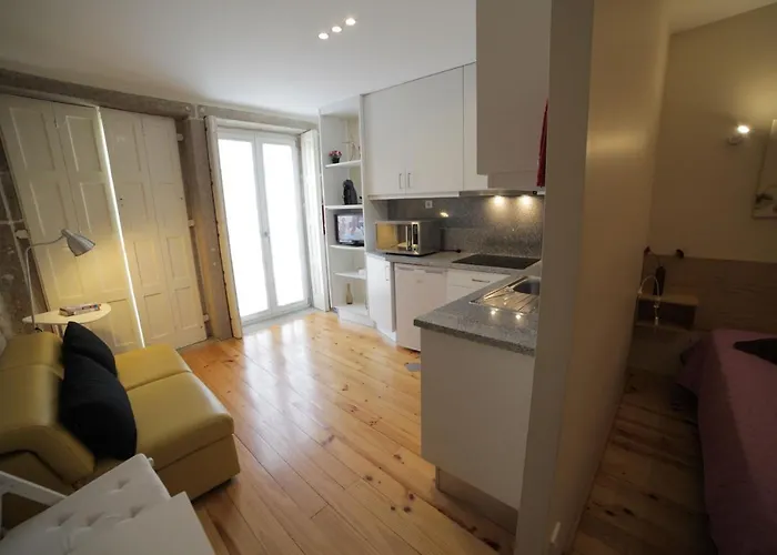 Cedofeita Back Garden Порту