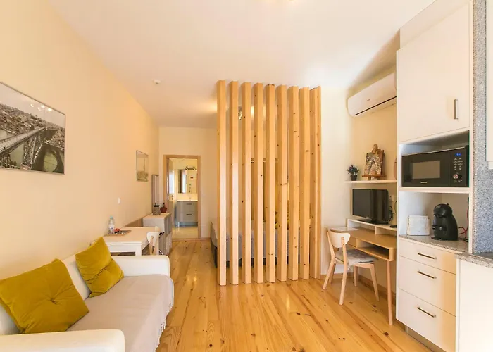 Cedofeita Back Garden Порту