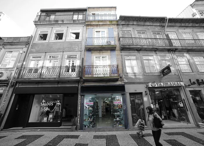 Апартаменты Cedofeita Back Garden *