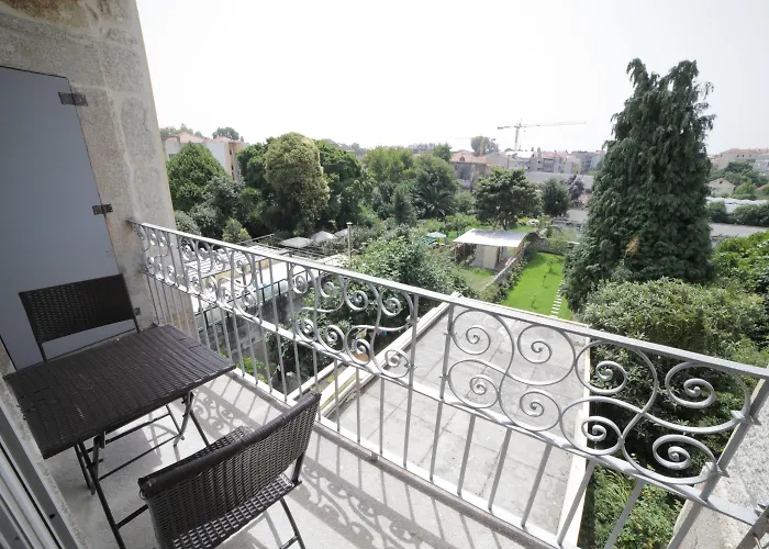 Cedofeita Back Garden Апартаменты